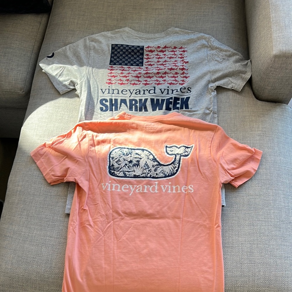 2 Vineyard Vines Tshirts